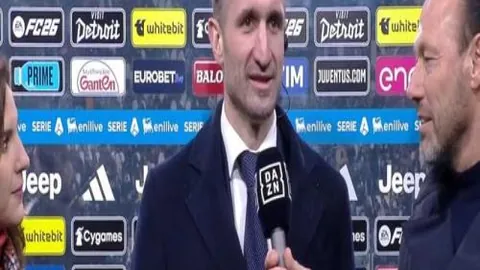 乔克和贝茨成功卫冕花滑世锦赛冰舞三连霸